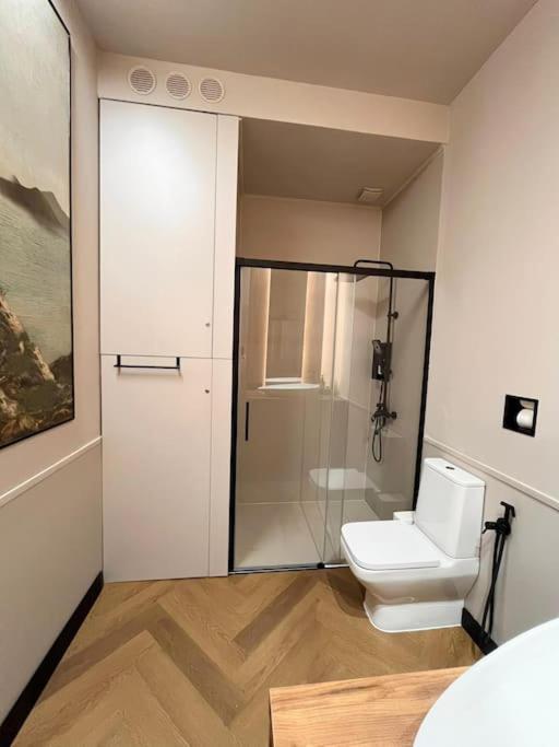 Littlehouse- Entire Property For Maximum 4 People Bucureşti Exterior foto